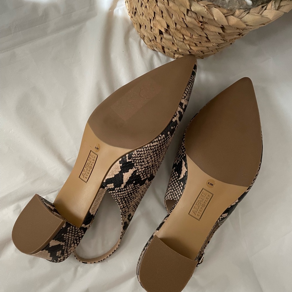 NEW Alfani Slingback Pointed Toe Snake Skin Pump - Picture 5 of 8
